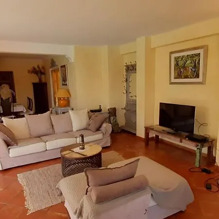 La Caladoise Villa